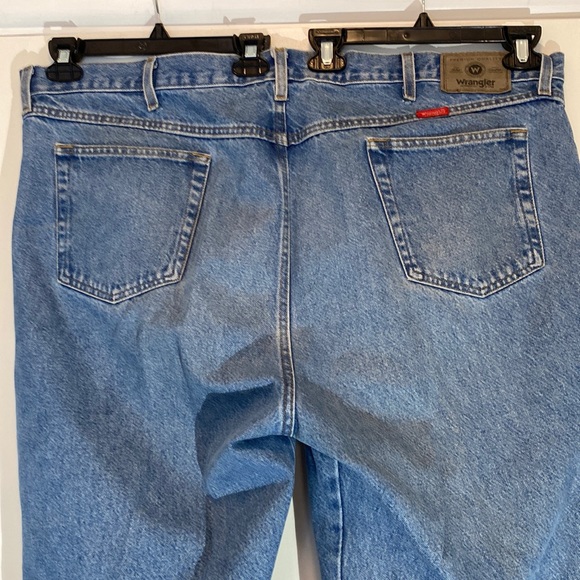 Wrangler Relaxed Fit Jeans 48x30 - Picture 5 of 9